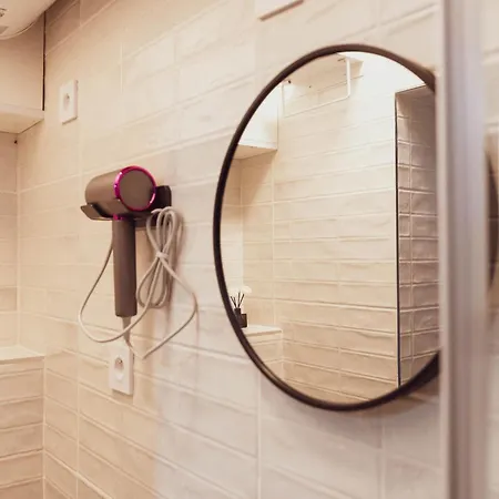 Apartment Sejour Chic Et Cosy Au Coeur De Versailles